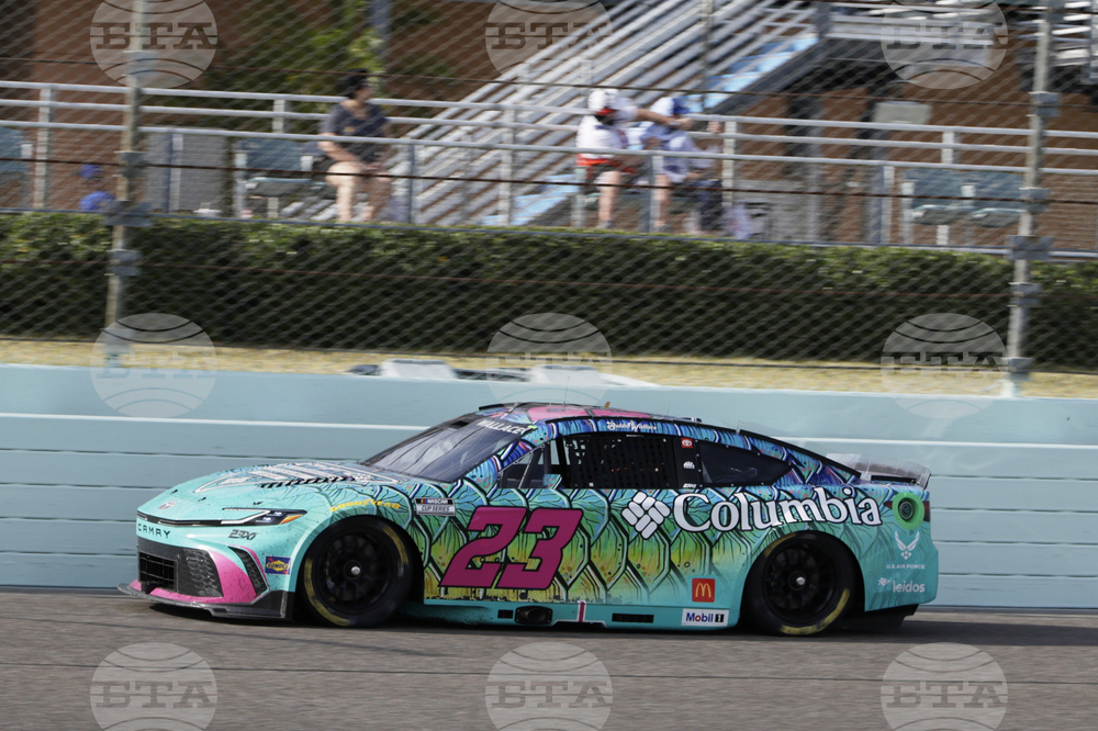 NASCAR Homestead Auto Racing