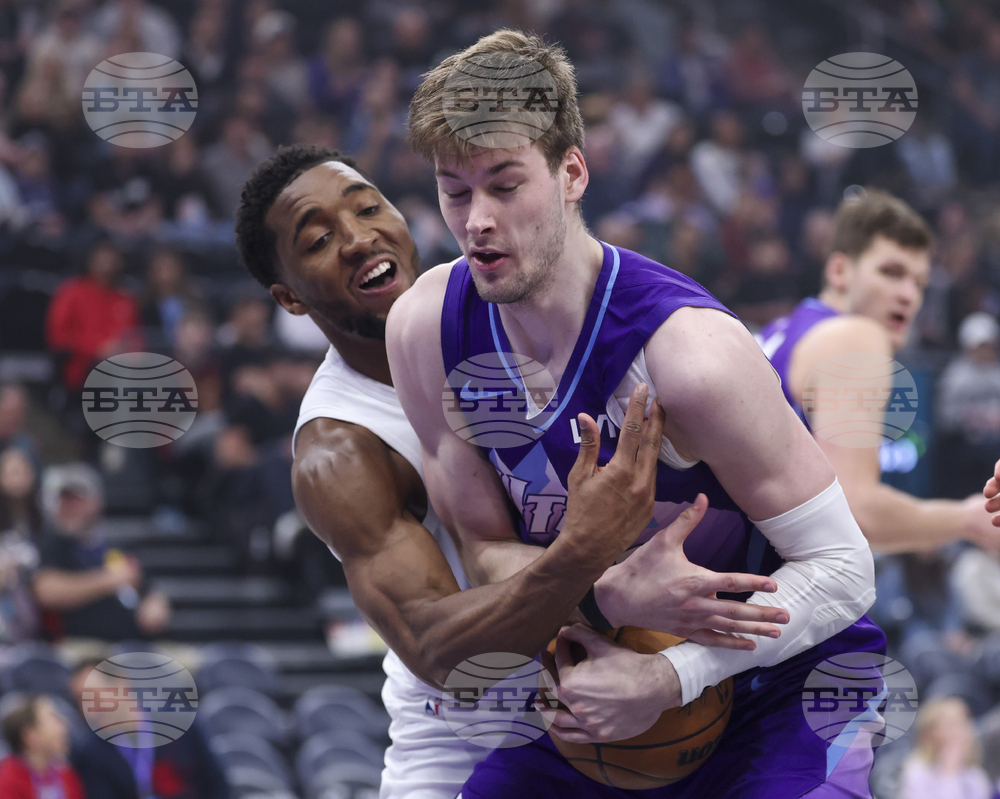 Cavaliers Jazz Basketball