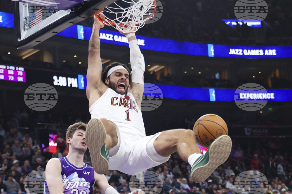 Cavaliers Jazz Basketball