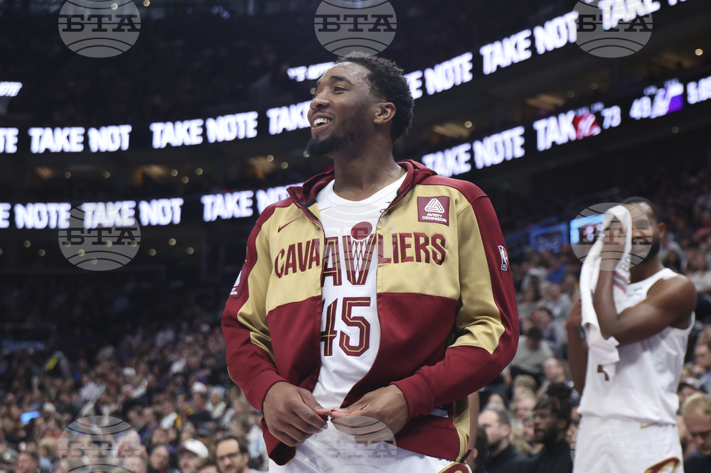 Cavaliers Jazz Basketball