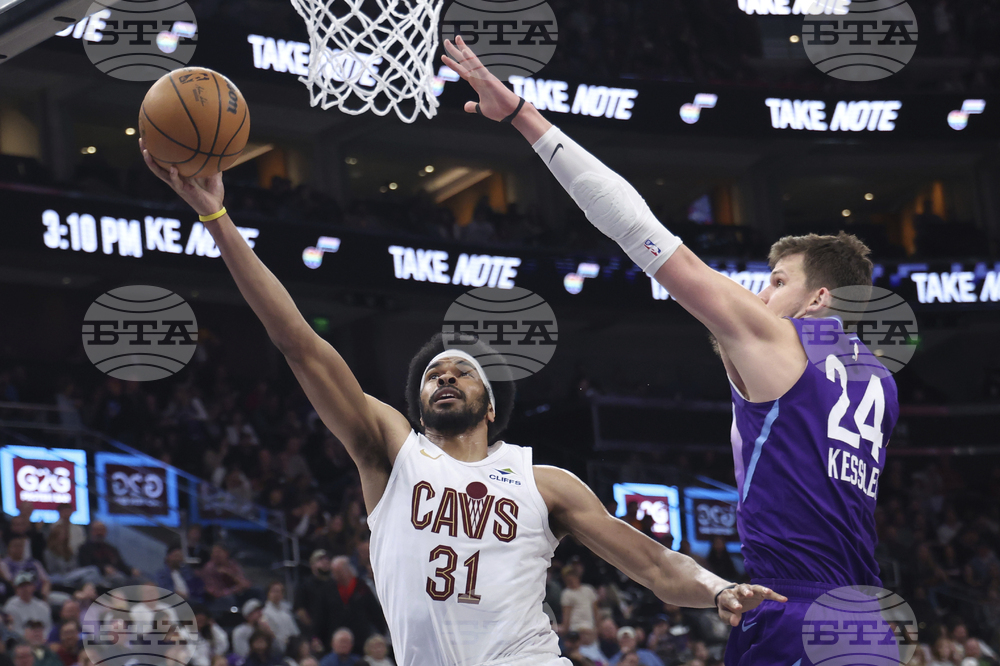 Cavaliers Jazz Basketball