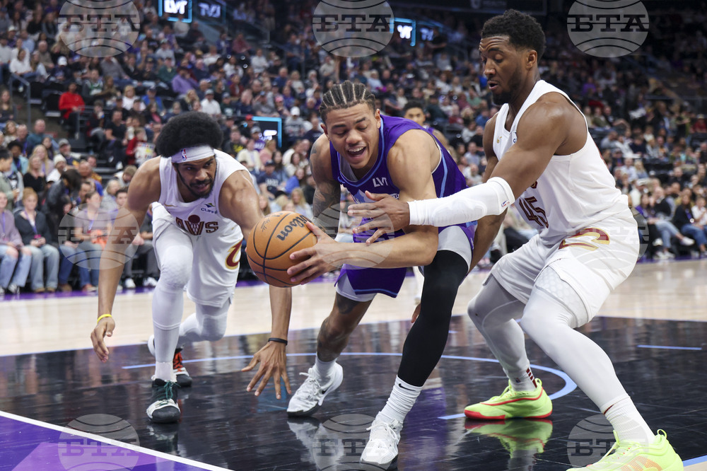 Cavaliers Jazz Basketball