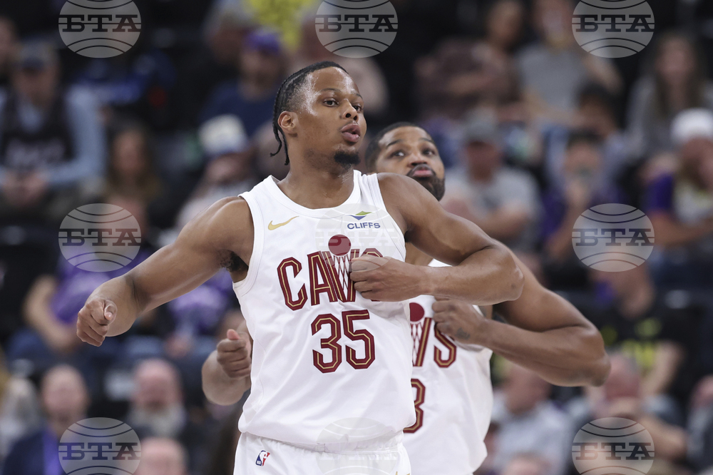 Cavaliers Jazz Basketball