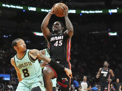 Hornets Heat Basketball