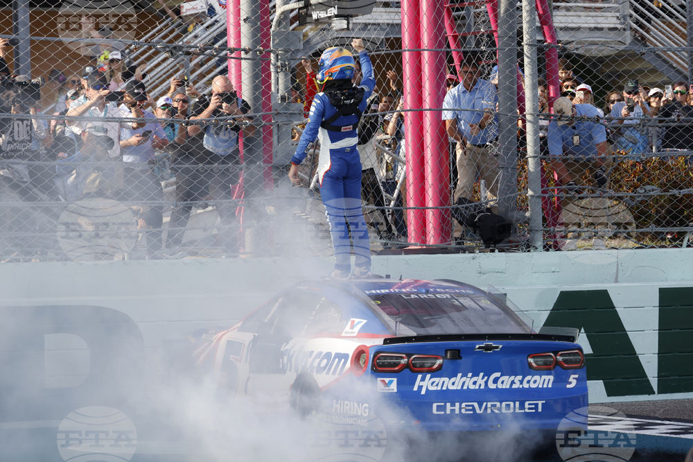 NASCAR Homestead Auto Racing