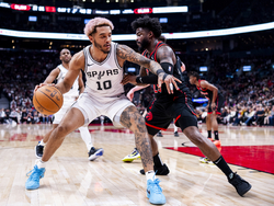 Spurs Raptors Basketball