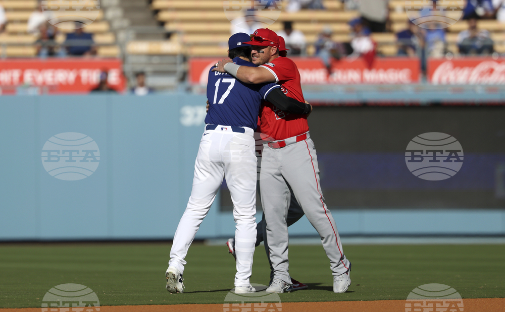 Angels Dodgers Baseball