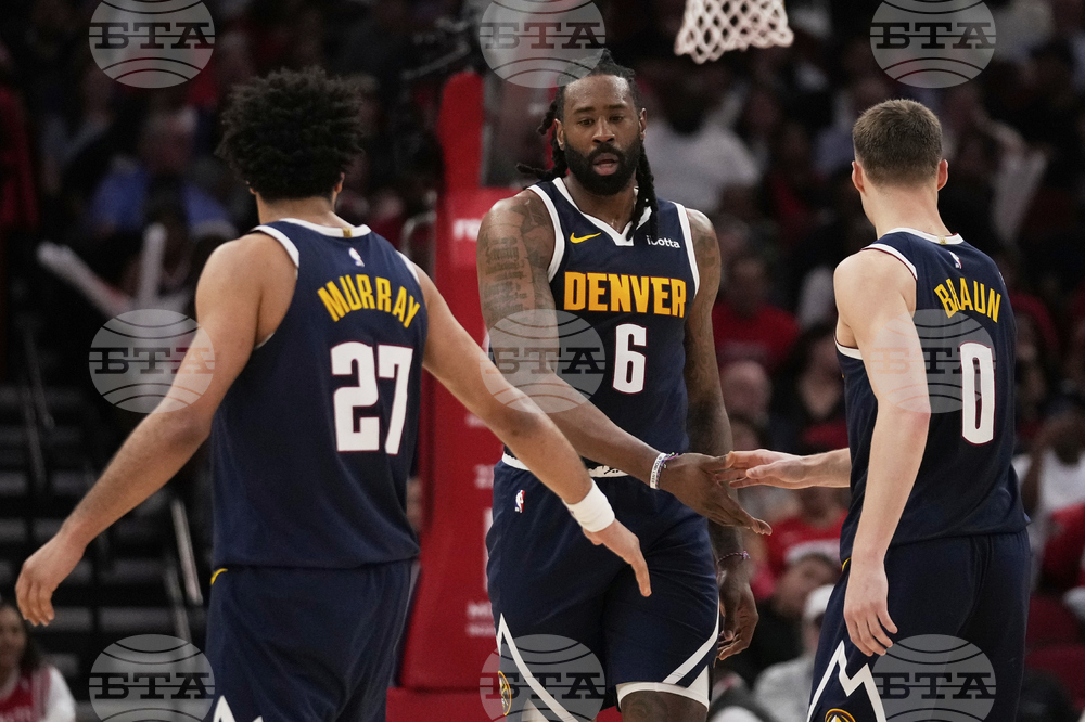 Денвър сложи край на серията на Хюстън от девет последователни победи в НБА