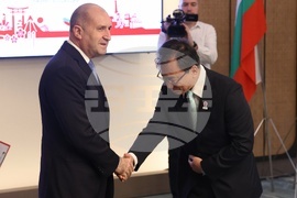 Хотел „Хилтън“ - Румен Радев - среща