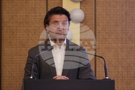 Хотел „Хилтън“ - Румен Радев - среща