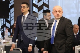 Хотел „Хилтън“ - Румен Радев - среща