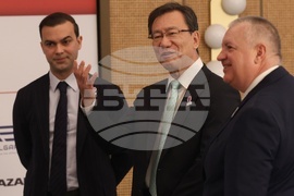 Хотел „Хилтън“ - Румен Радев - среща