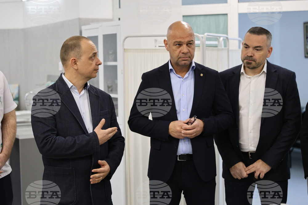 Пловдив - Многопрофилна болница за активно лечение (МБАЛ) “Свети Мина” - ЕКГ апаратура - дарение