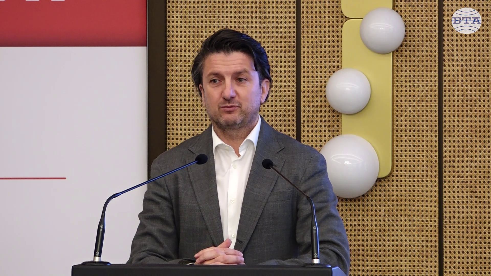 Мирослав Боршош: За нас е важно да срещнем народите си и разказът за България в Япония