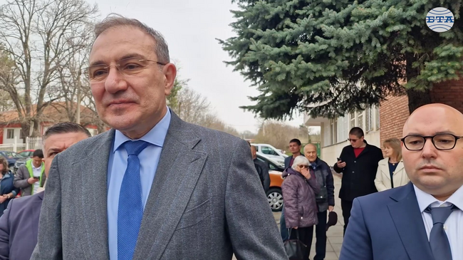 Вероятно другата седмица ще има решение за великденските добавки на пенсионерите, каза министър Гуцанов в Разград