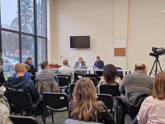 Перник е домакин на Националната среща на Сдружението на общинските приюти за безстопанствени животни