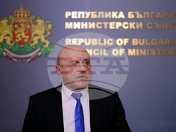 Министерски съвет - брифинг - Томислав Дончев