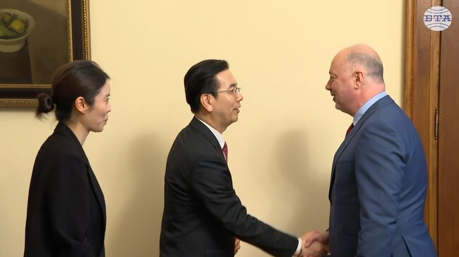 Проектът за 7-ми и 8-ми блок на АЕЦ „Козлодуй“ е от стратегическо значение за България, каза премиерът Росен Желязков