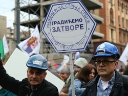 Сърбия - Белград - протест - бившият Генерален щаб 