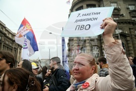 Сърбия - Белград - протест - бившият Генерален щаб 