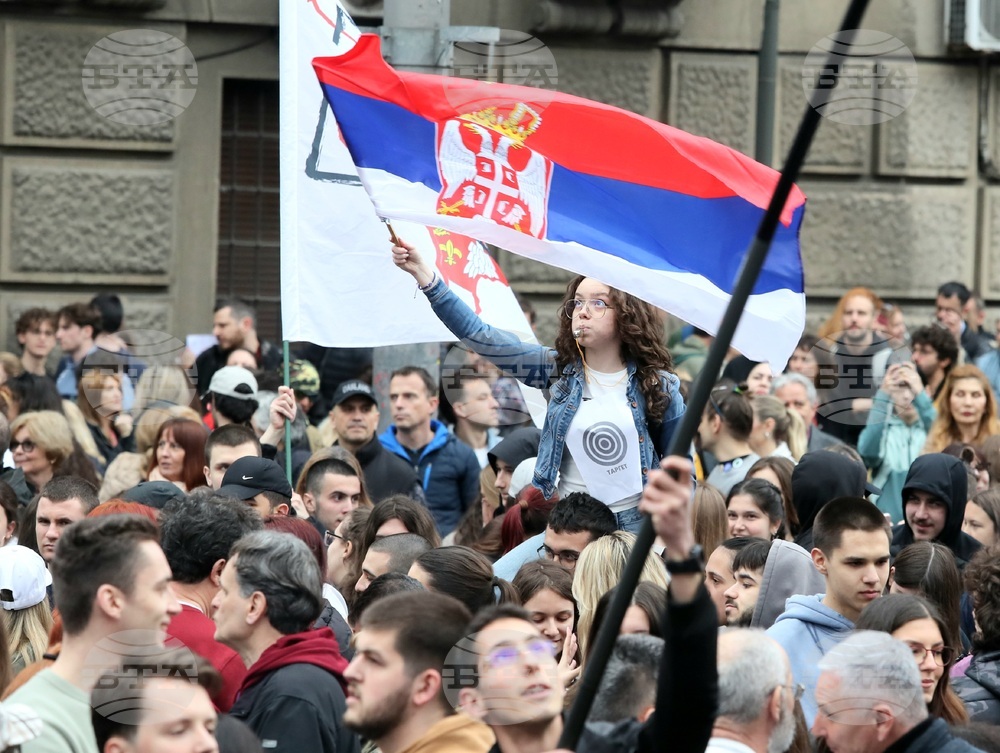 Сърбия - Белград - протест - бившият Генерален щаб 