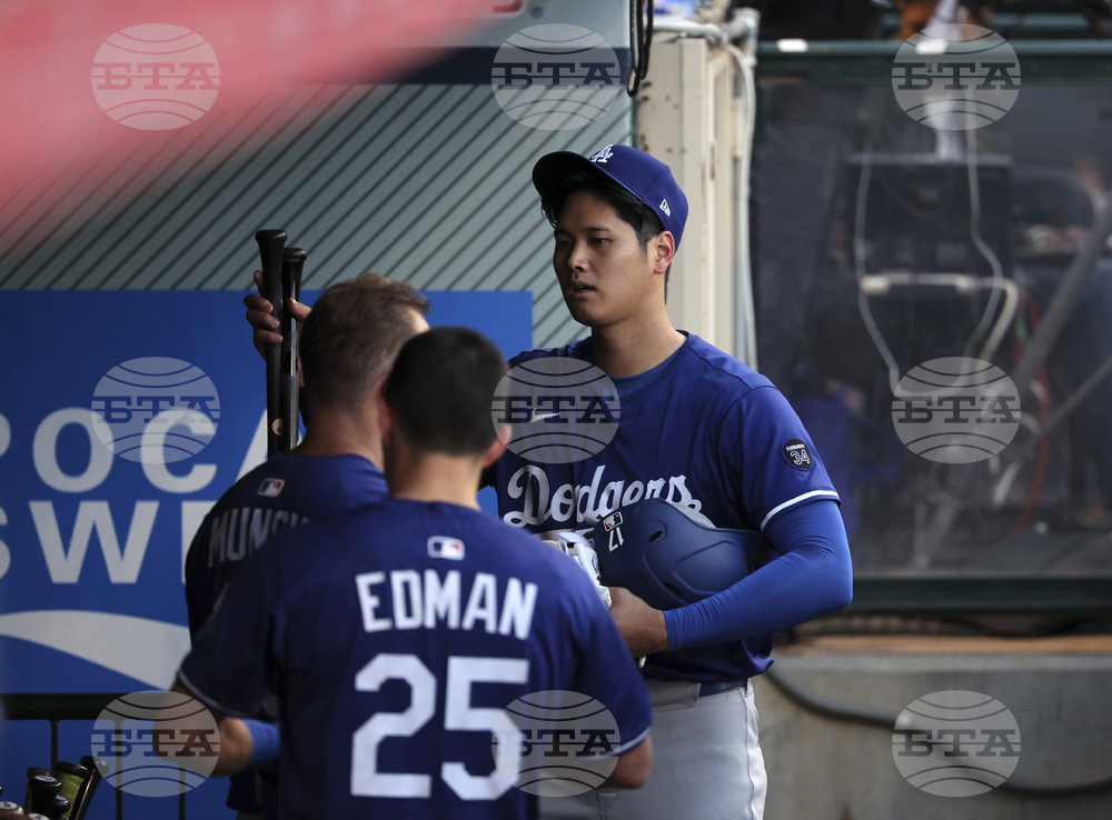 Dodgers Angels Baseball