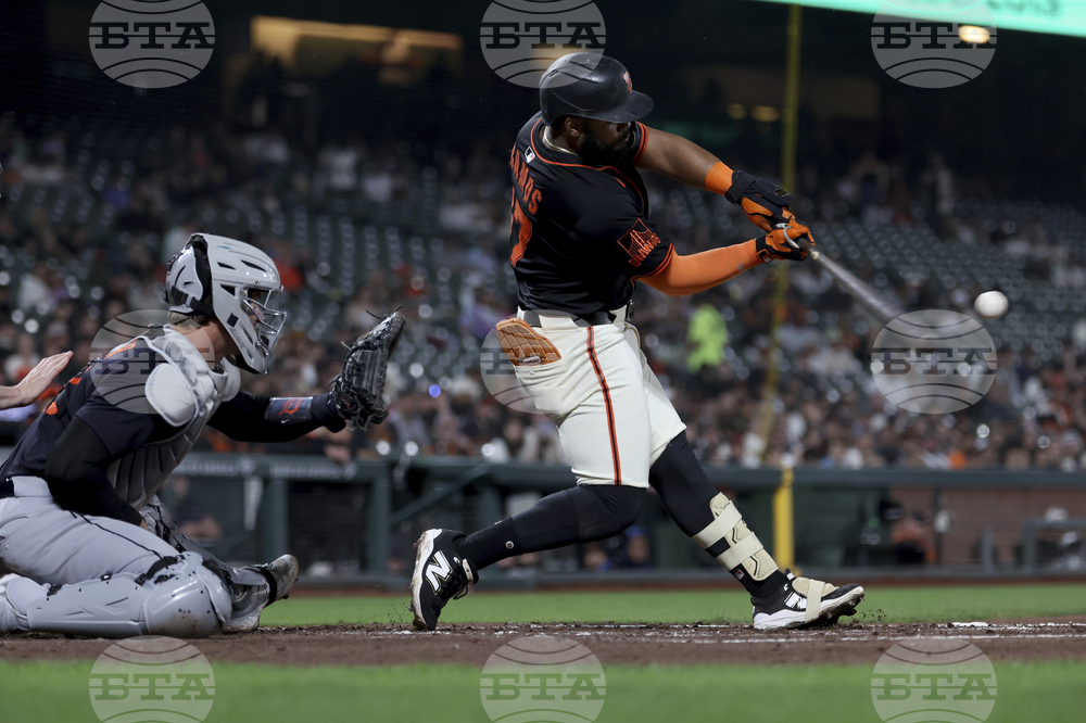 Tigers Giants Baseball