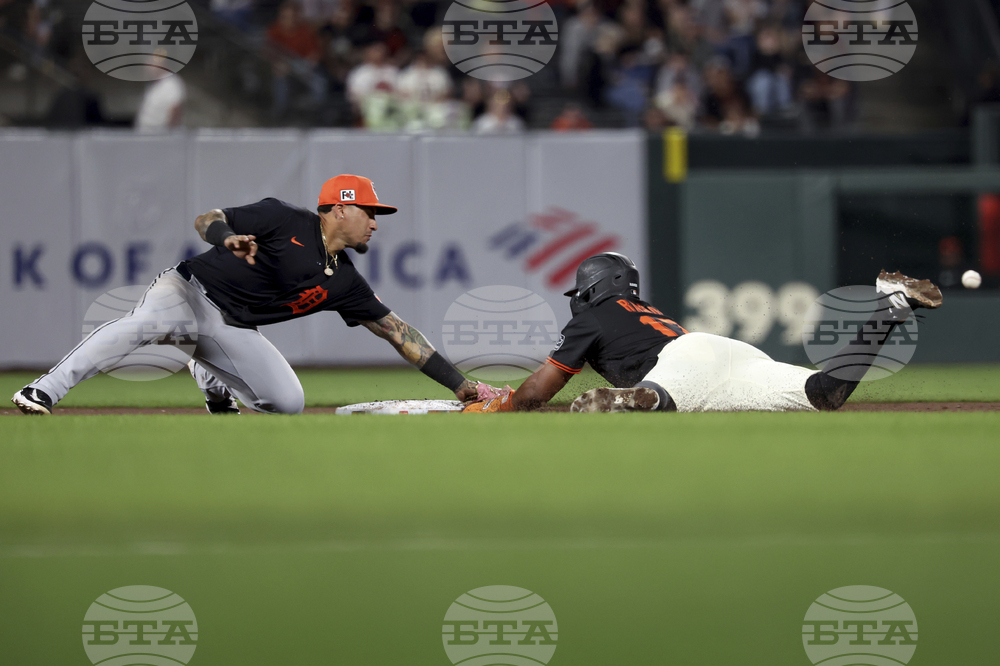 Tigers Giants Baseball