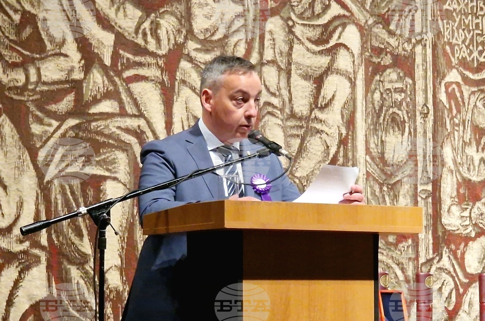 Министър Манол Генов и председатели на общински съвети ще дискутират в Пловдив теми, свързани с екологията