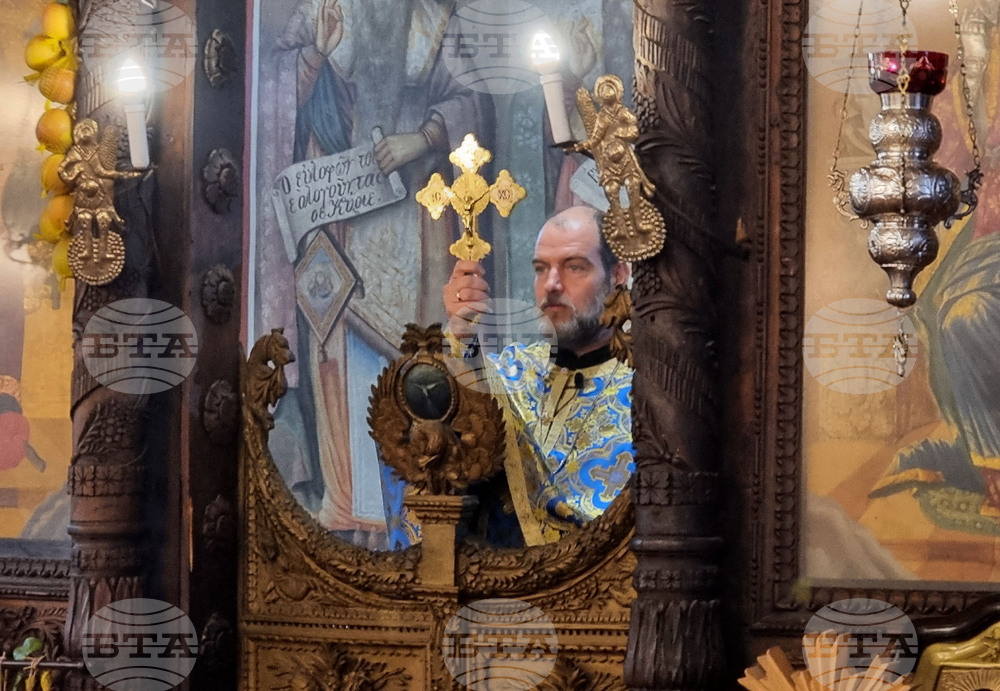 Хасково - храм "Св. св. Архангели Михаил и Гавраил" - Благовещение