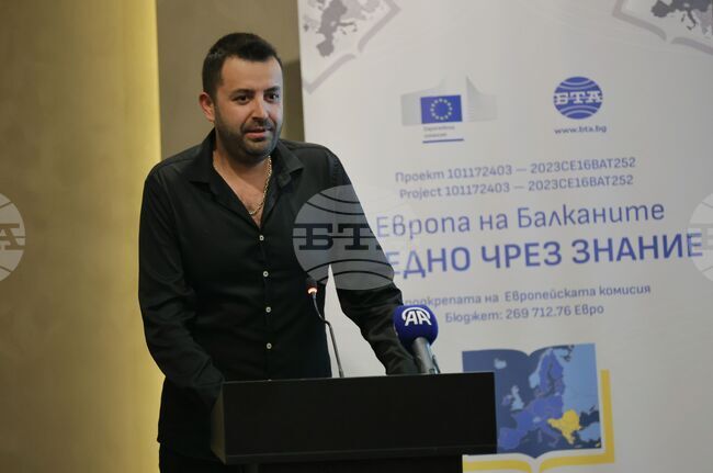 От особено голямо значение са международните отношения, защото съединението прави силата, каза Мехмед Халил 