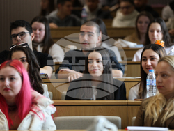 Благоевград - младежка инициатива - водни лилии