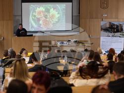 Благоевград - младежка инициатива - водни лилии