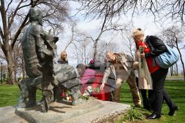 Бургас - Христо Фотев - годишнина - почит