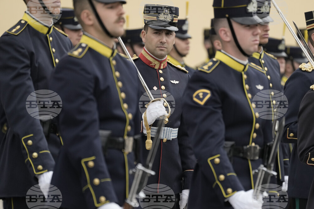 Турция е поискала обяснения от Гърция за обидни скандирания на парада за Националния празник на Гърция в Атина