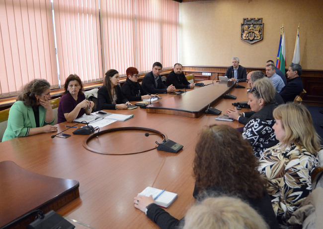 За първи път тази година пролетното косене във Варна започна още през месец март