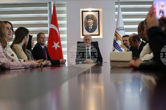 Турция - Одрин - Тракийски университет - участници в конференция „Европа на Балканите: Заедно чрез знание“ - посещение