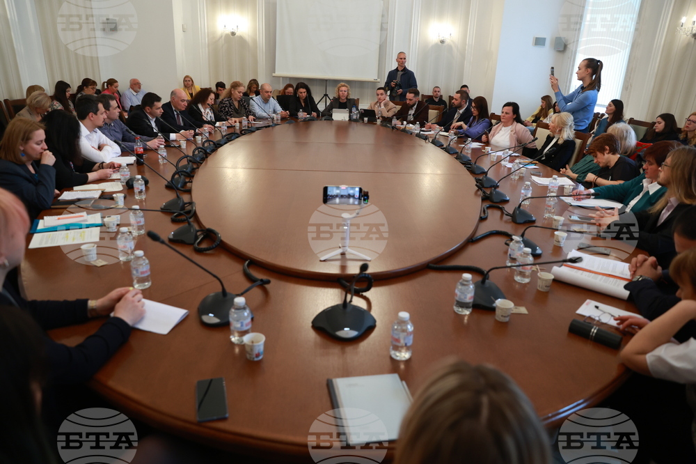 Народно събрание - кръгла маса - прекратяване насилието над животни