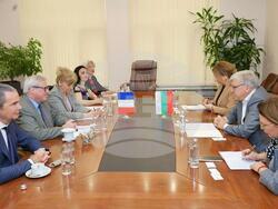 Среща на френския посланик Жоел Мейер с министъра на околната среда и водите Манол Генов