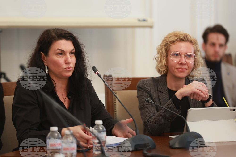 Народно събрание - кръгла маса - прекратяване насилието над животни