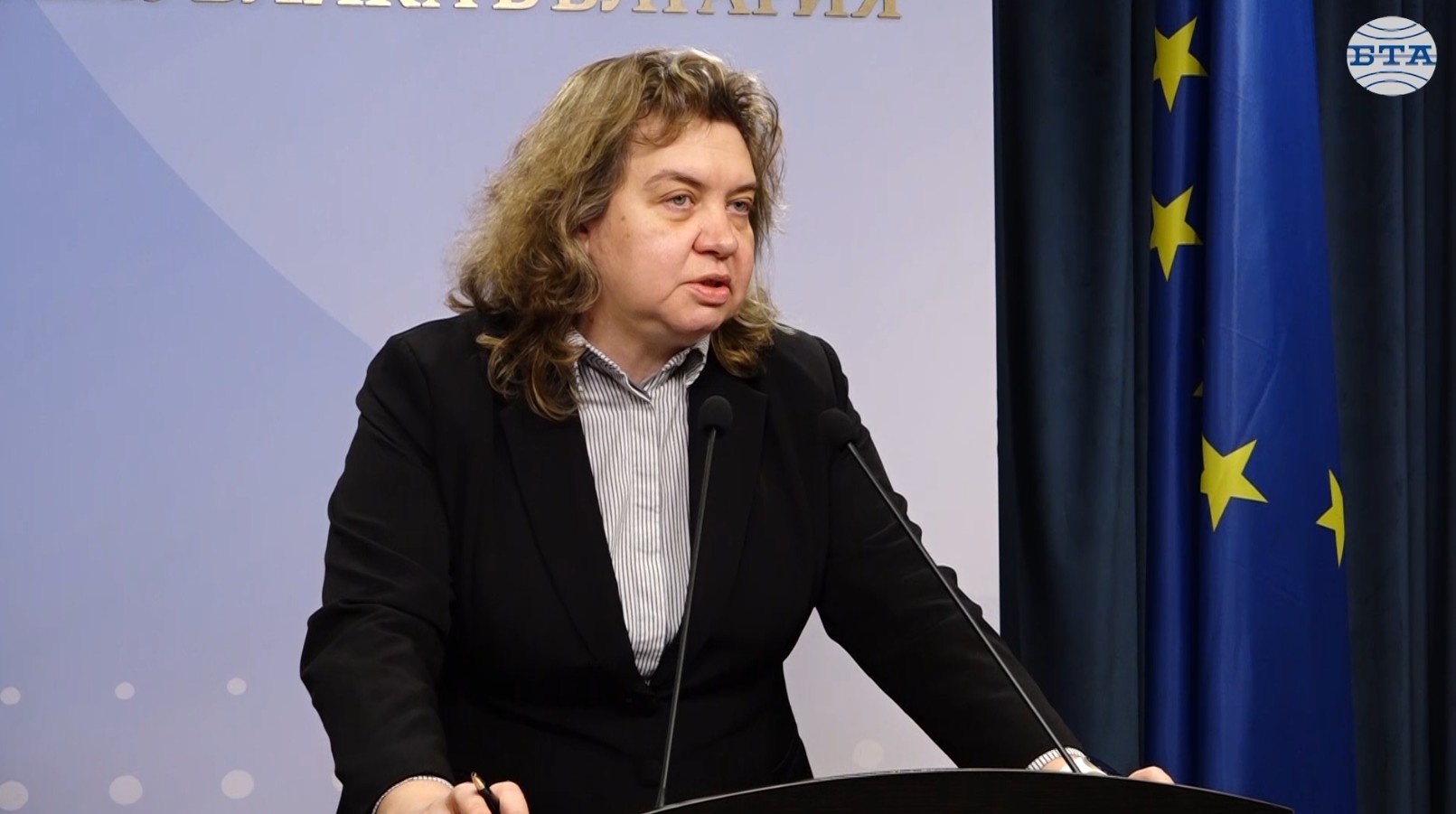 Наталия Киселова каза, че на 13 март е уведомила лидера на МЕЧ Радостин Василев за намаляване на членовете на парламентарната група под минимума Наталия Киселова каза, че на 13 март е уведомила лидера на МЕЧ Радостин Василев за намаляване на членовете на парламентарната група под минимума
