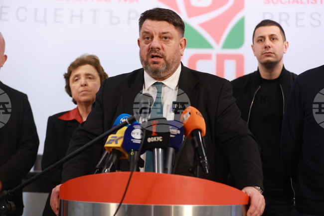 БСП застава зад действията на Наталия Киселова, заяви Атанас Зафиров