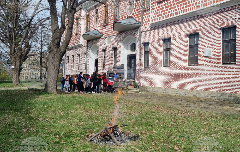Търговище - Благовещение - прескачане на огън