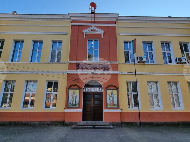 „Социалните мрежи и дигиталното „Аз“ е темата на седмия открит урок за учениците в Брегово