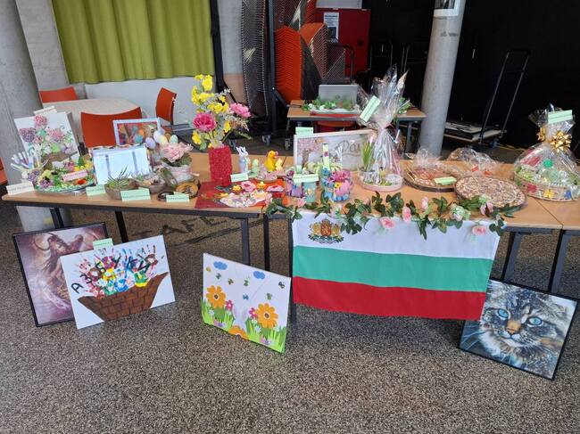 Благотворителен търг се състоя в училище „АзБуки“ в Гент, Белгия