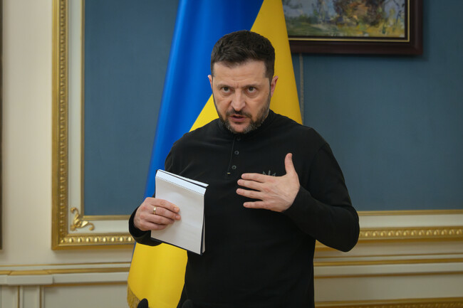 Украйна и Русия официално потвърдиха за постигнатите споразумения за частично спиране на огъня