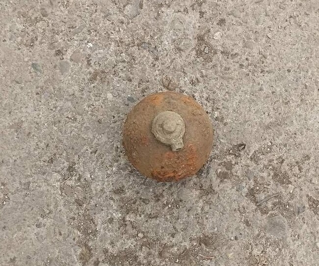 МО: Специализиран екип от Сухопътните войски обезвреди невзривен боеприпас, открит в кв. „Панчарево“, Столична община