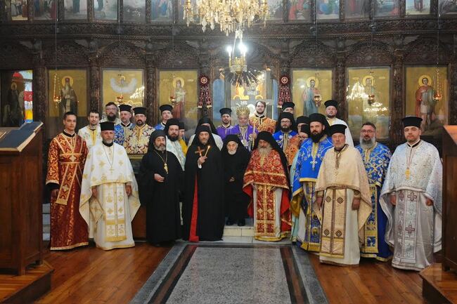 На Благовещение отец Ангел Димитров беше въдворен за енорийски свещеник в Казанлък