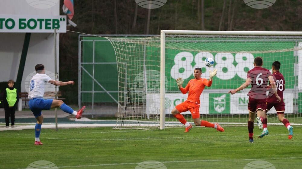 Благоевград - футбол - младежи - България - Гърция