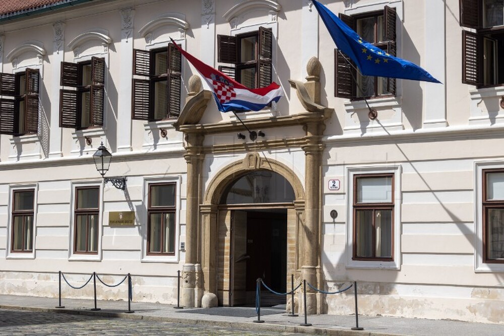 ХИНА: Премиерът на Хърватия Андрей Пленкович представи осмия пакет от мерки в помощ на домакинствата и бизнеса